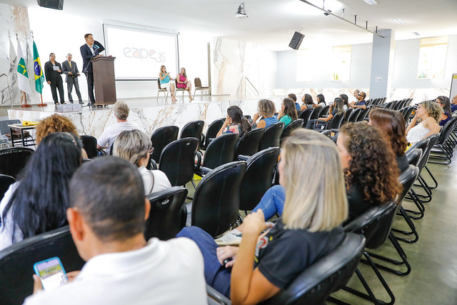 Mais de 400 professores são certificados em Educação no Trânsito