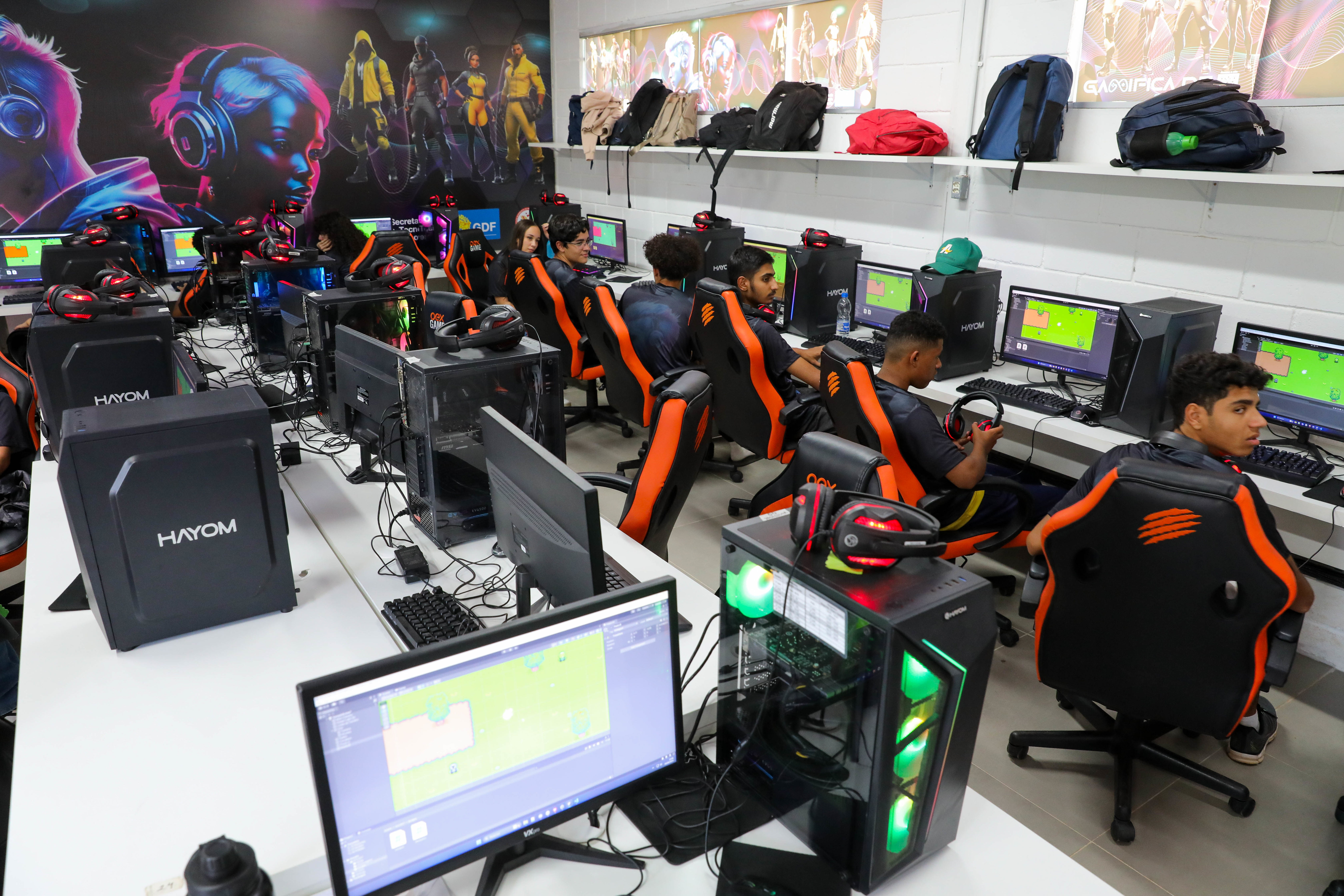 09/09/2025 - Gamifica leva cursos de criação de jogos a escolas públicas do Distrito Federal