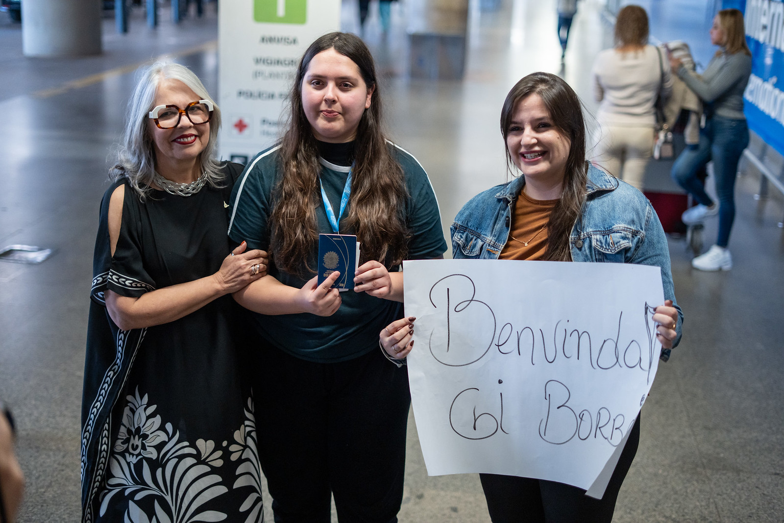 Retorno dos estudantes do Reino Unido - Programa Pontes para o mundo.