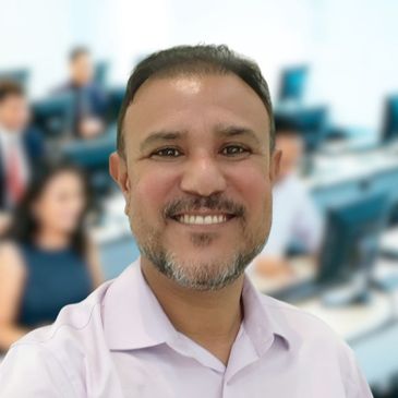 Brasília (DF), 14/10/2026 - Dia do Professor: realidade e desafios da inclusão digital no ensino público. O professor do Distrito Federal, Marcio Luiz Dias. Atua há 13 anos na formação de professores para utilização das tecnologias educacionais, com ênfase na Inteligência Artificial na Educação. Foto: Marcio Luiz Dias/Arquivo Pessoal
